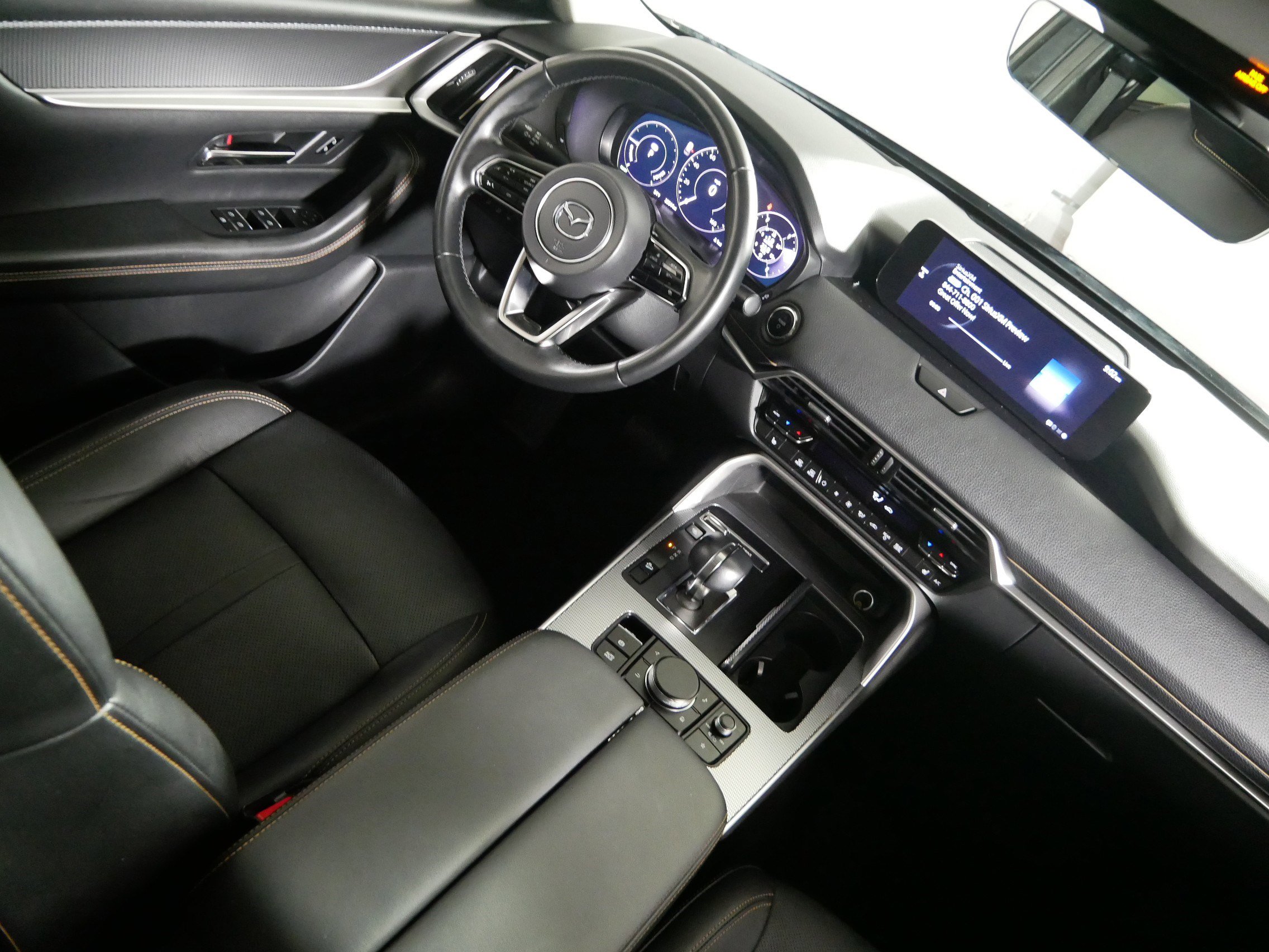 Certified 2024 MAZDA CX-90 Plug-In Hybrid w/ Premium Pkg AWD/4WD image 9