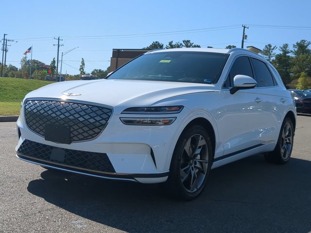 Used 2025 Genesis Electrified GV70 w/ Prestige Package AWD/4WD image 8