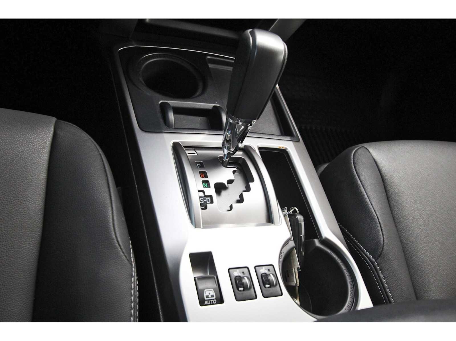 Used 2023 Toyota 4Runner SR5 Premium w/ Moonroof Package RWD image 25