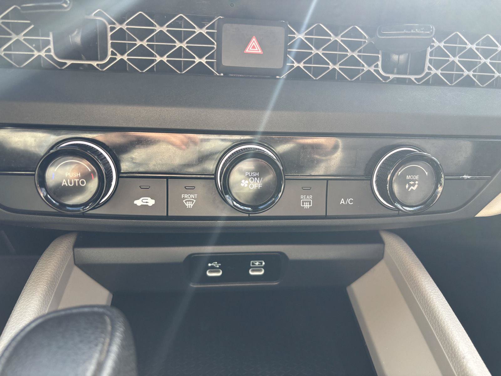Used 2025 Honda Accord LX image 27