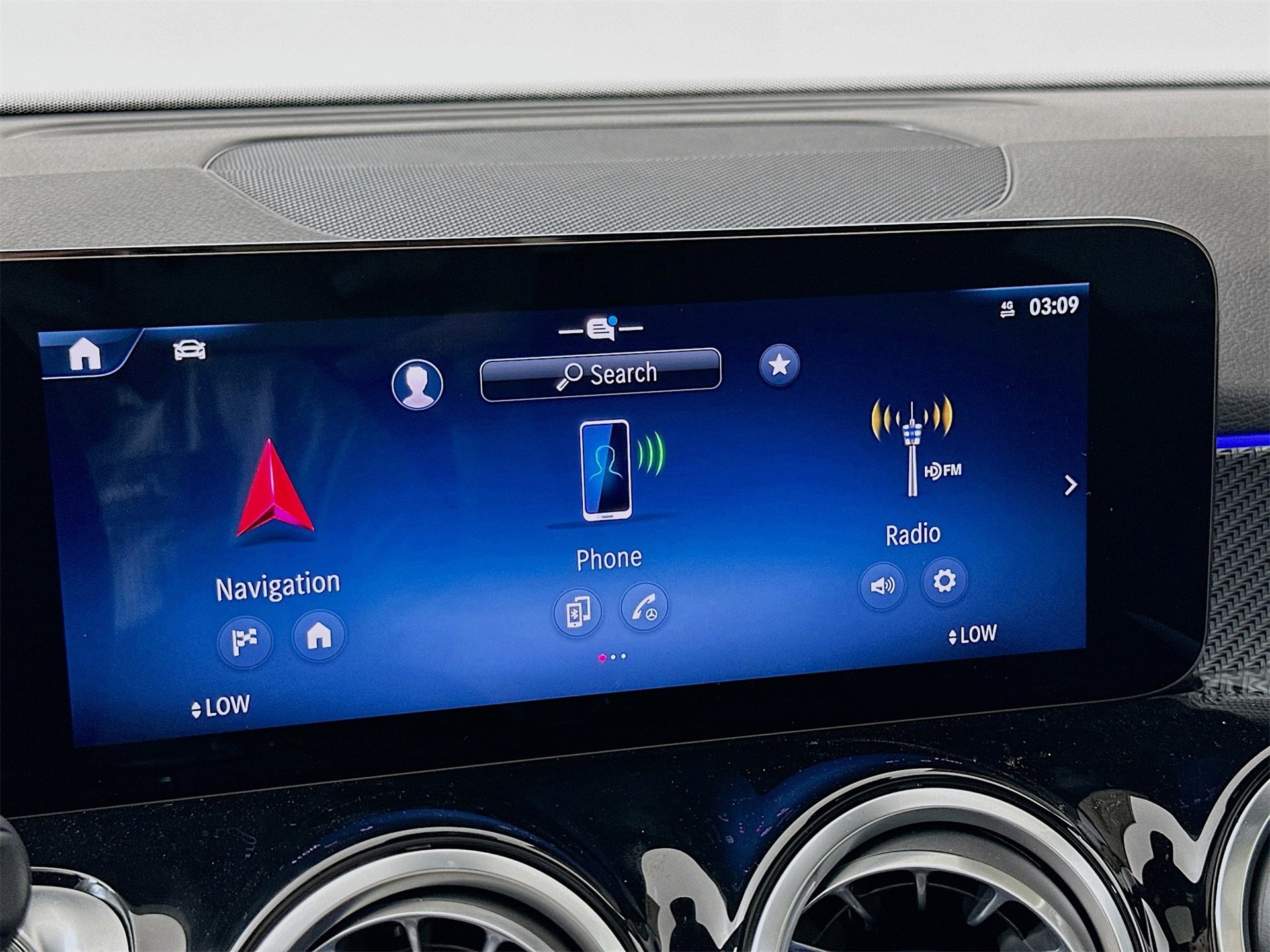 New 2026 Mercedes-Benz GLB 250 image 16