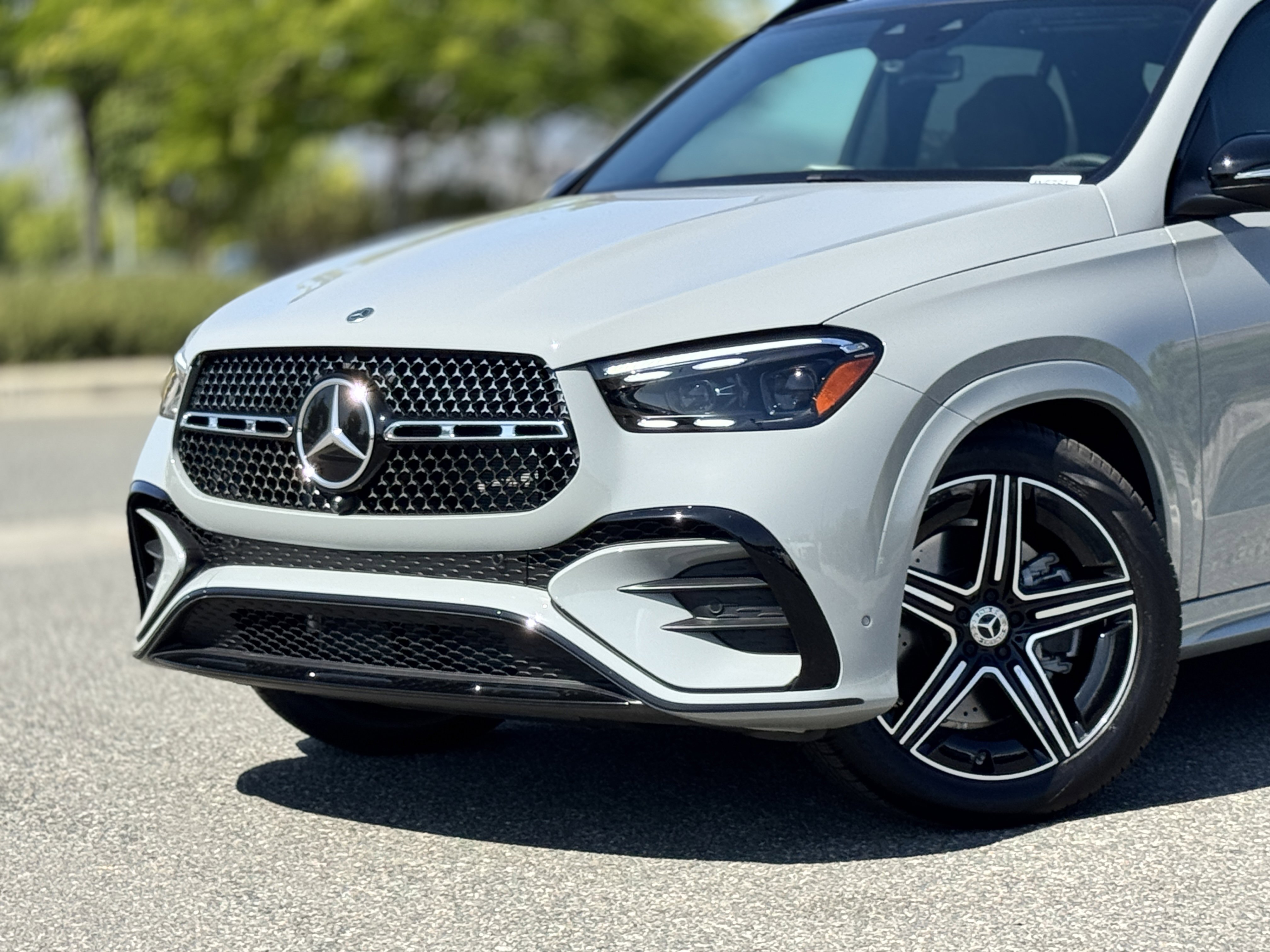 New 2025 Mercedes-Benz GLE 580 4MATIC image 3