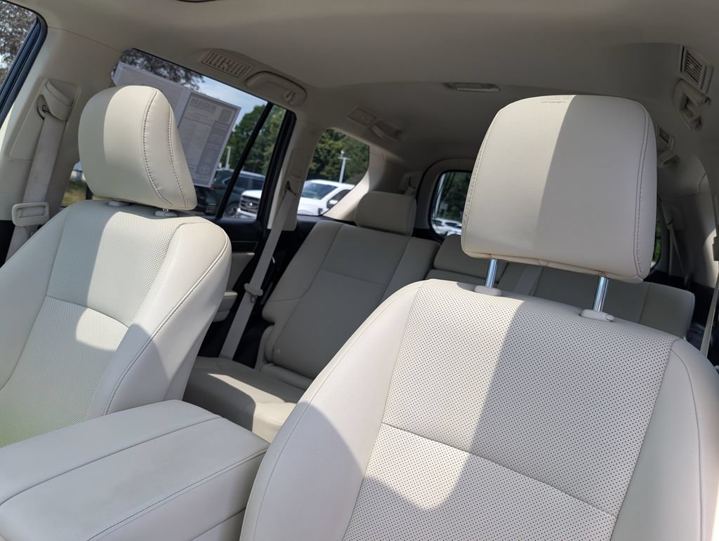 Used 2021 Lexus GX 460 Premium w/ Premium Package AWD/4WD image 21