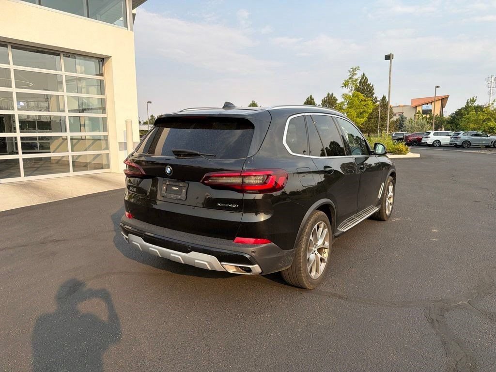 Used 2023 BMW X5 xDrive40i w/ Premium Package AWD/4WD image 5
