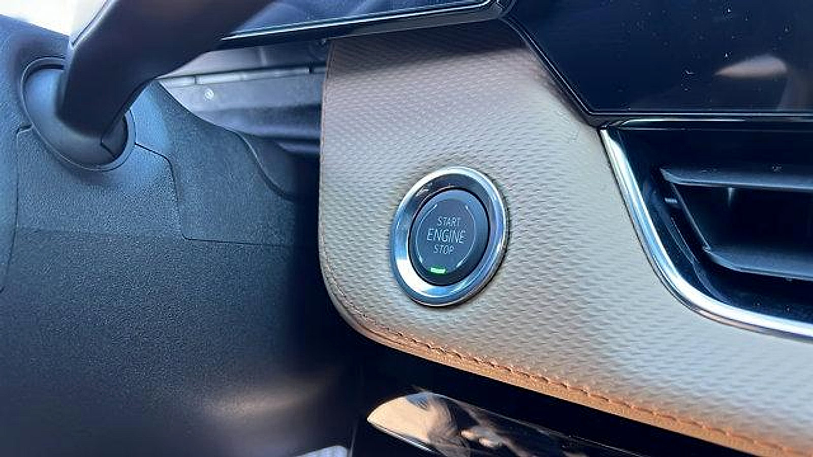 New 2026 Chevrolet Equinox ACTIV w/ Convenience Package III image 24