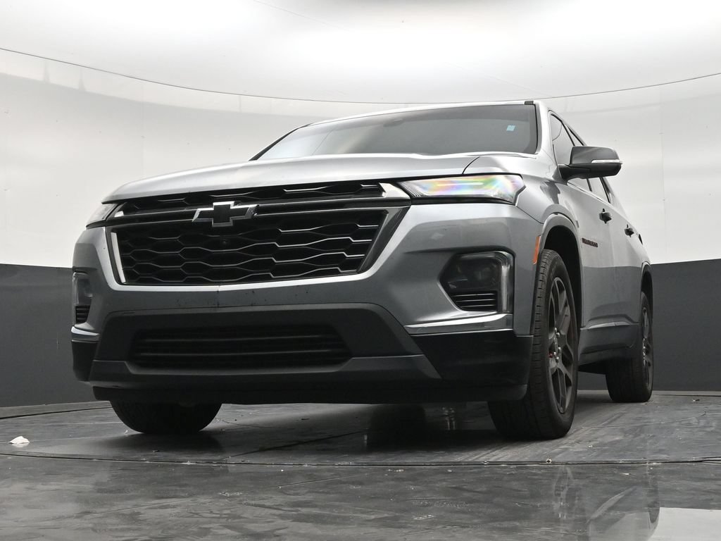 Used 2023 Chevrolet Traverse Premier w/ Redline Edition FWD image 26