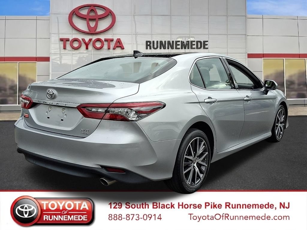 Certified 2022 Toyota Camry XLE AWD/4WD image 6
