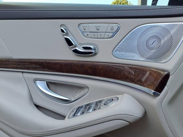 Used 2015 Mercedes-Benz S 550 Sedan w/ Sport Package image 22