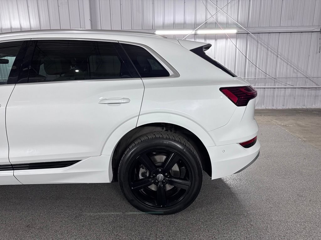Used 2019 Audi e-tron Premium Plus w/ Cold Weather Package AWD/4WD image 14