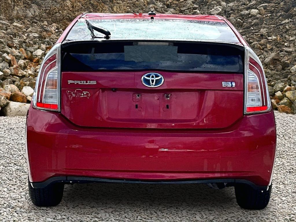 Used 2015 Toyota Prius Three image 4