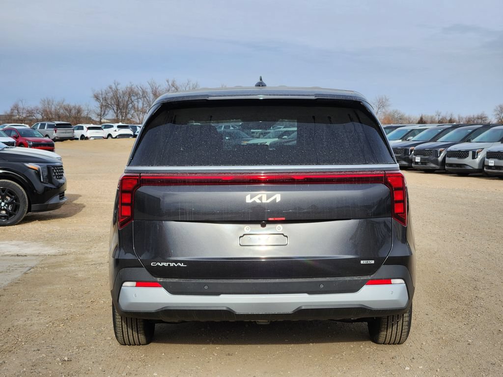 New 2026 Kia Carnival LXS FWD image 12