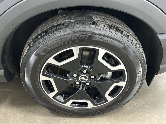 Used 2022 Ford Bronco Sport Outer Banks w/ Tech Package image 5