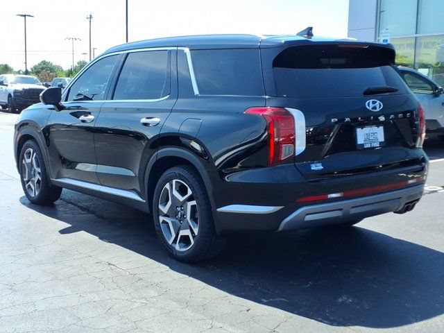 Used 2023 Hyundai Palisade SEL w/ Premium Package AWD/4WD image 5