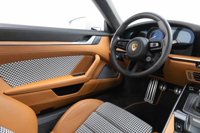 Used 2023 Porsche 911 Sport Classic image 24