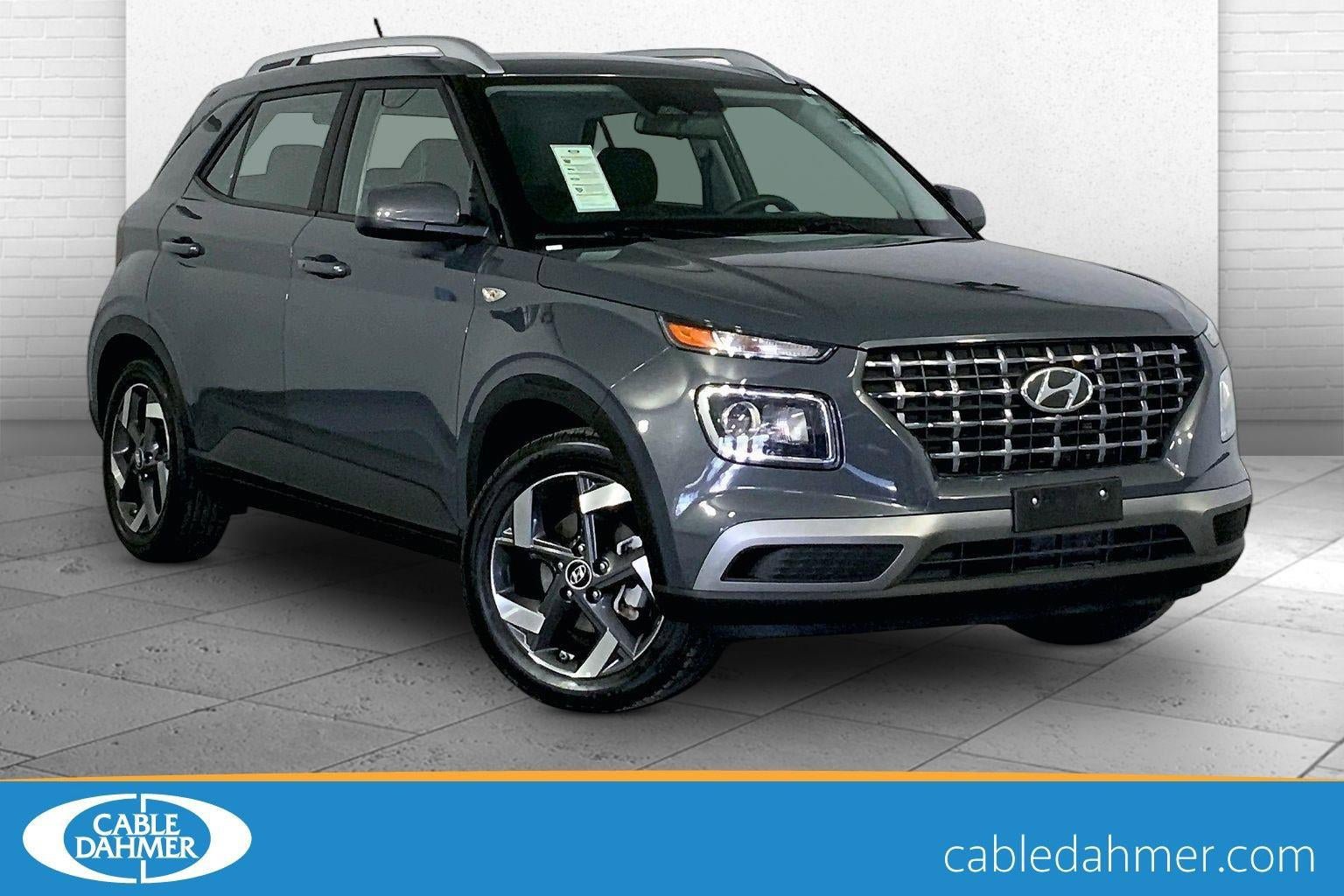 Used 2025 Hyundai Venue SEL