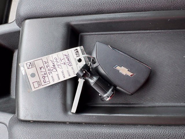 Used 2024 Chevrolet Silverado 1500 LT AWD/4WD image 6