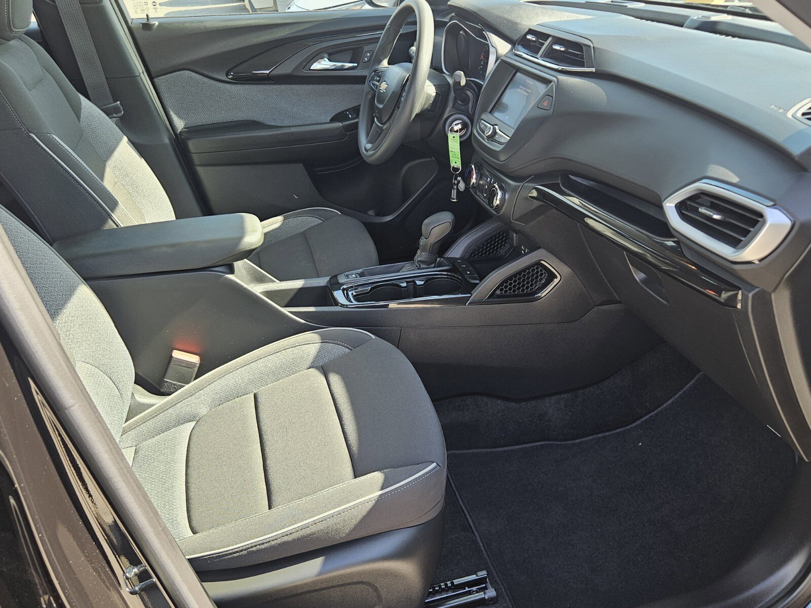 Used 2023 Chevrolet TrailBlazer LS image 11