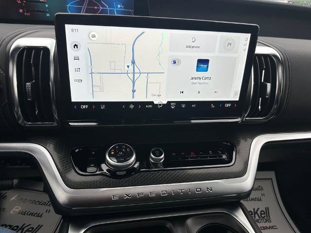 New 2025 Ford Expedition Platinum w/ Stealth Performance Package image 9