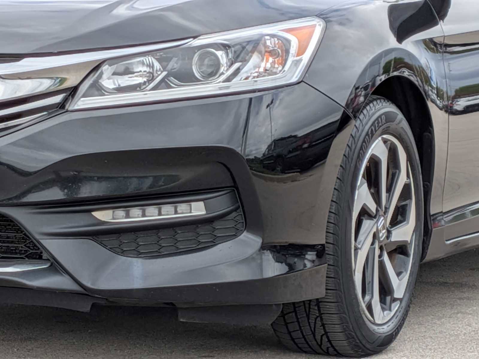 Used 2016 Honda Accord EX-L image 9