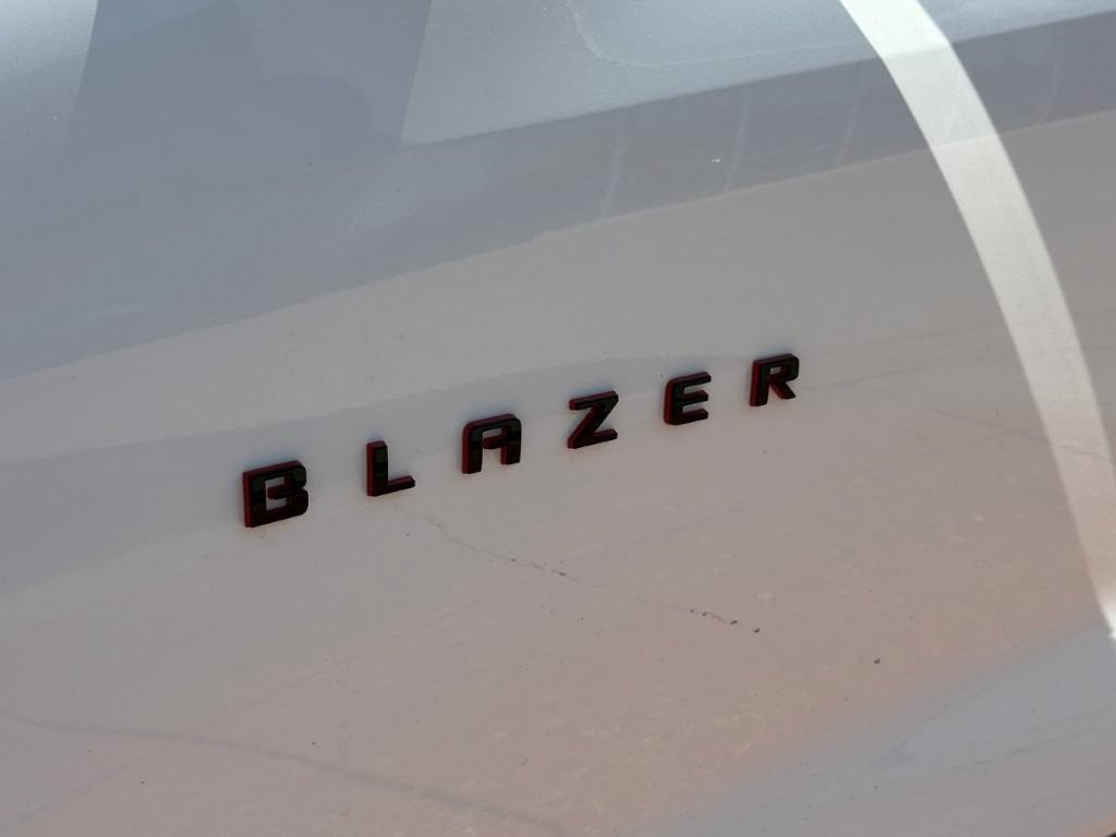 Used 2024 Chevrolet Blazer LT w/ Redline Edition FWD image 8