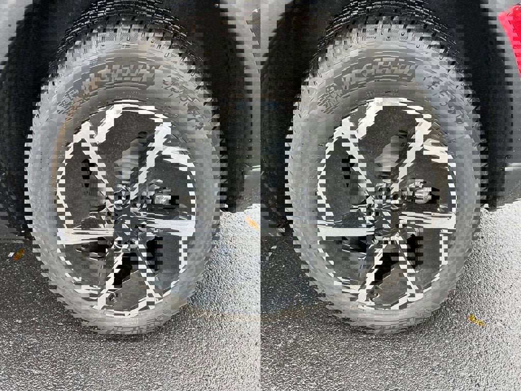 New 2026 Chevrolet Equinox EV LT image 36