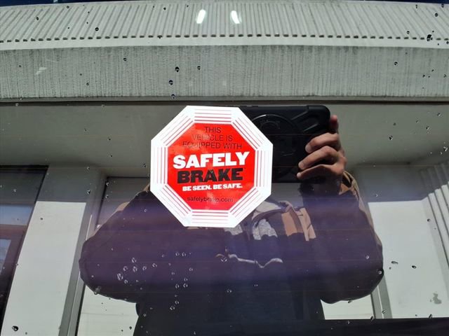 Used 2025 Chrysler Pacifica Limited image 18