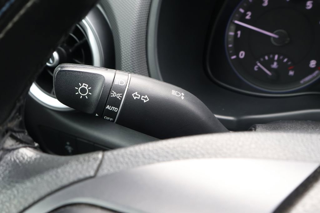 Used 2023 Hyundai Kona SEL AWD/4WD image 18