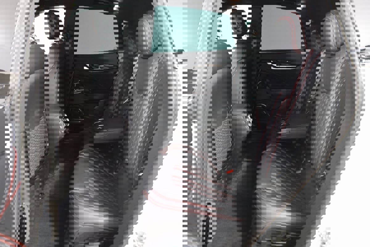 Used 2021 Maserati Levante S image 55