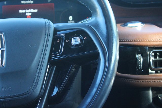 Used 2021 Lincoln Aviator Reserve w/ Elements Package Plus image 26