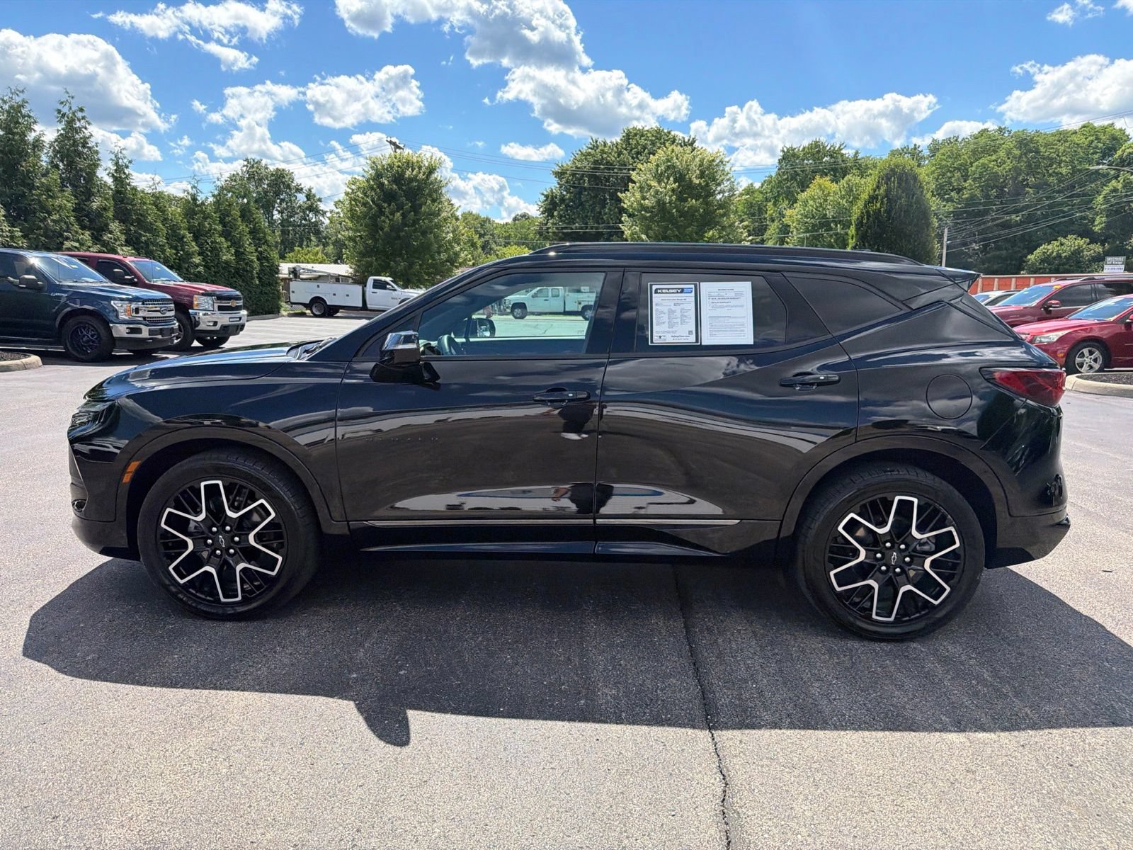 Used 2024 Chevrolet Blazer RS w/ Driver Confidence II Package AWD/4WD image 2
