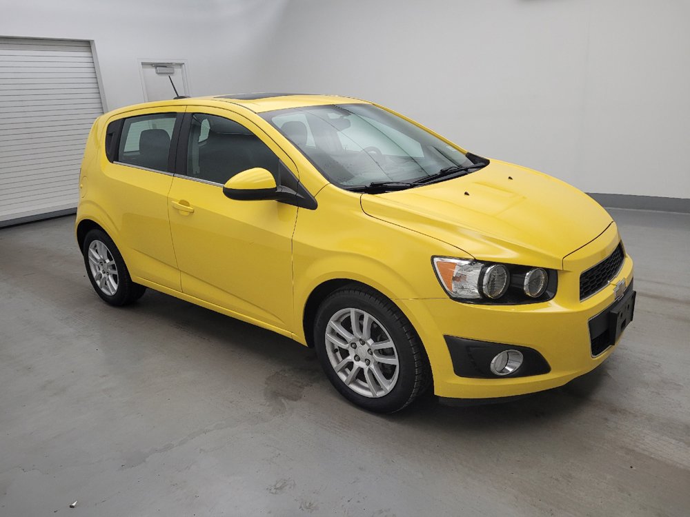Used 2015 Chevrolet Sonic LT w/ LT Promotional Package FWD image 11