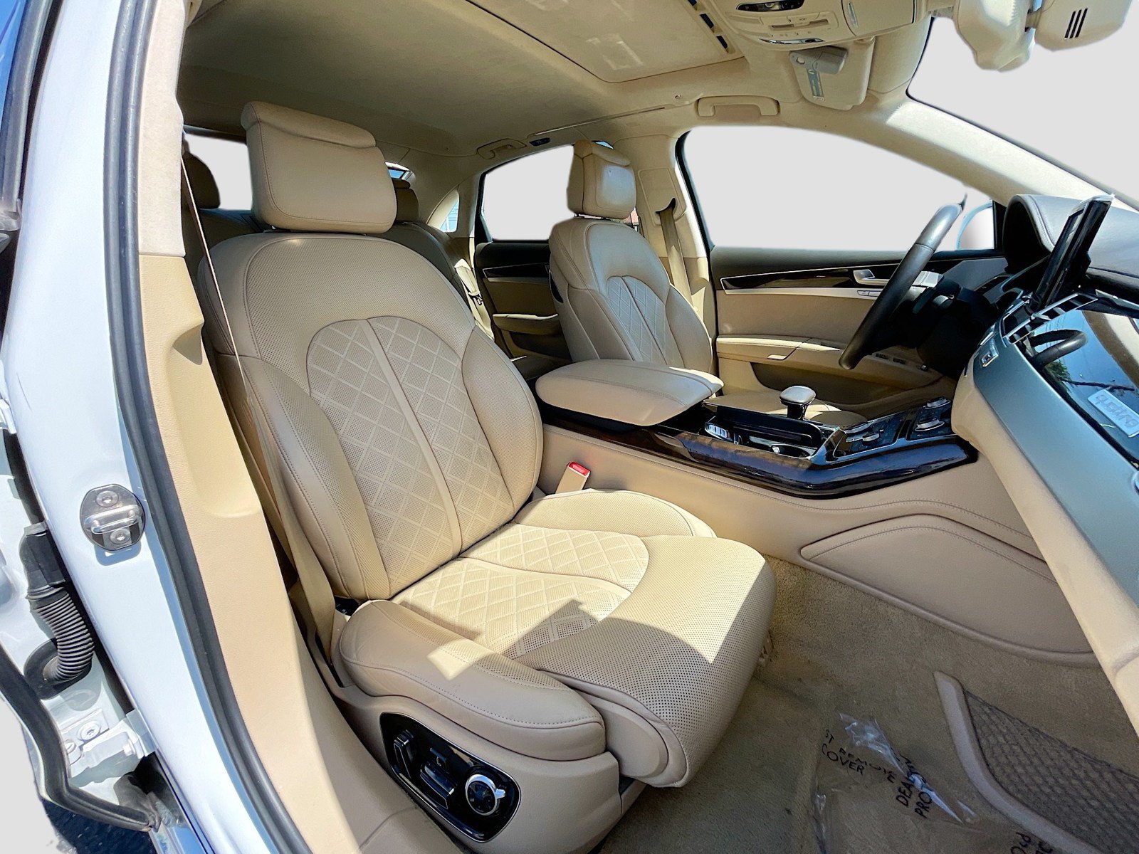 Used 2014 Audi A8 L 4.0T AWD/4WD image 19