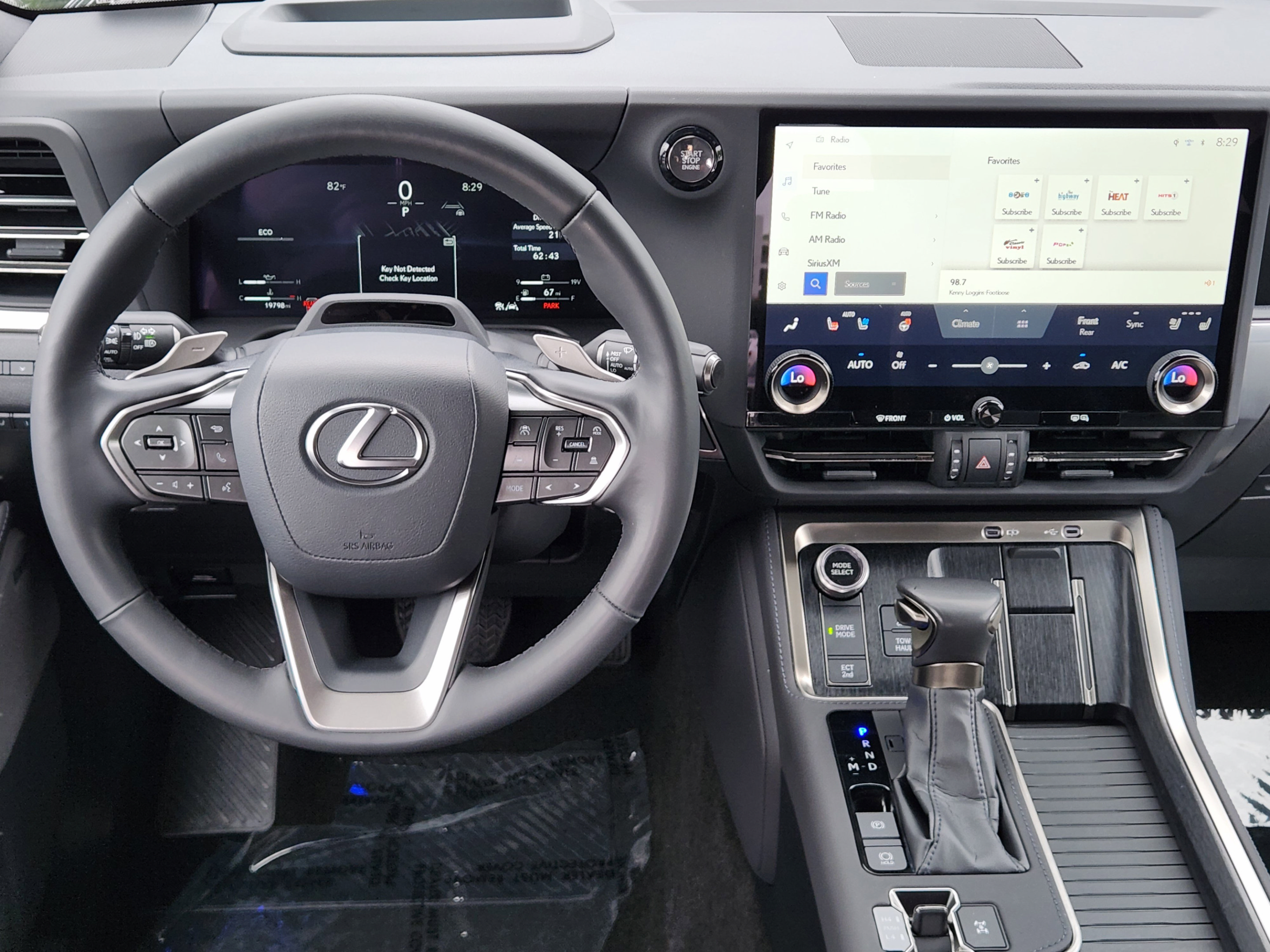 Certified 2024 Lexus GX 550 w/ Accessory Package (Z1) AWD/4WD image 9
