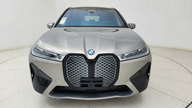 Used 2024 BMW iX xDrive50 w/ Premium Package image 2