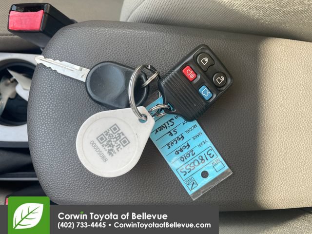Used 2010 Ford Focus SE FWD image 15