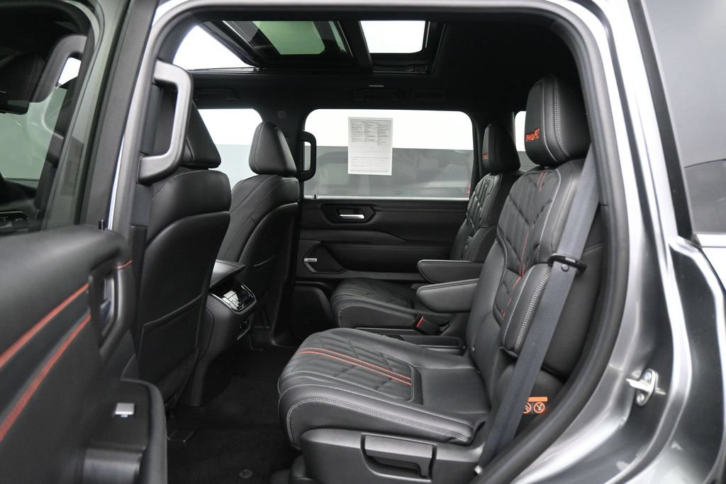 Used 2026 Nissan Armada PRO-4X AWD/4WD image 20