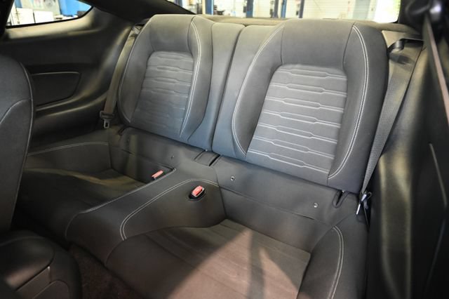 Used 2015 Ford Mustang GT RWD image 12
