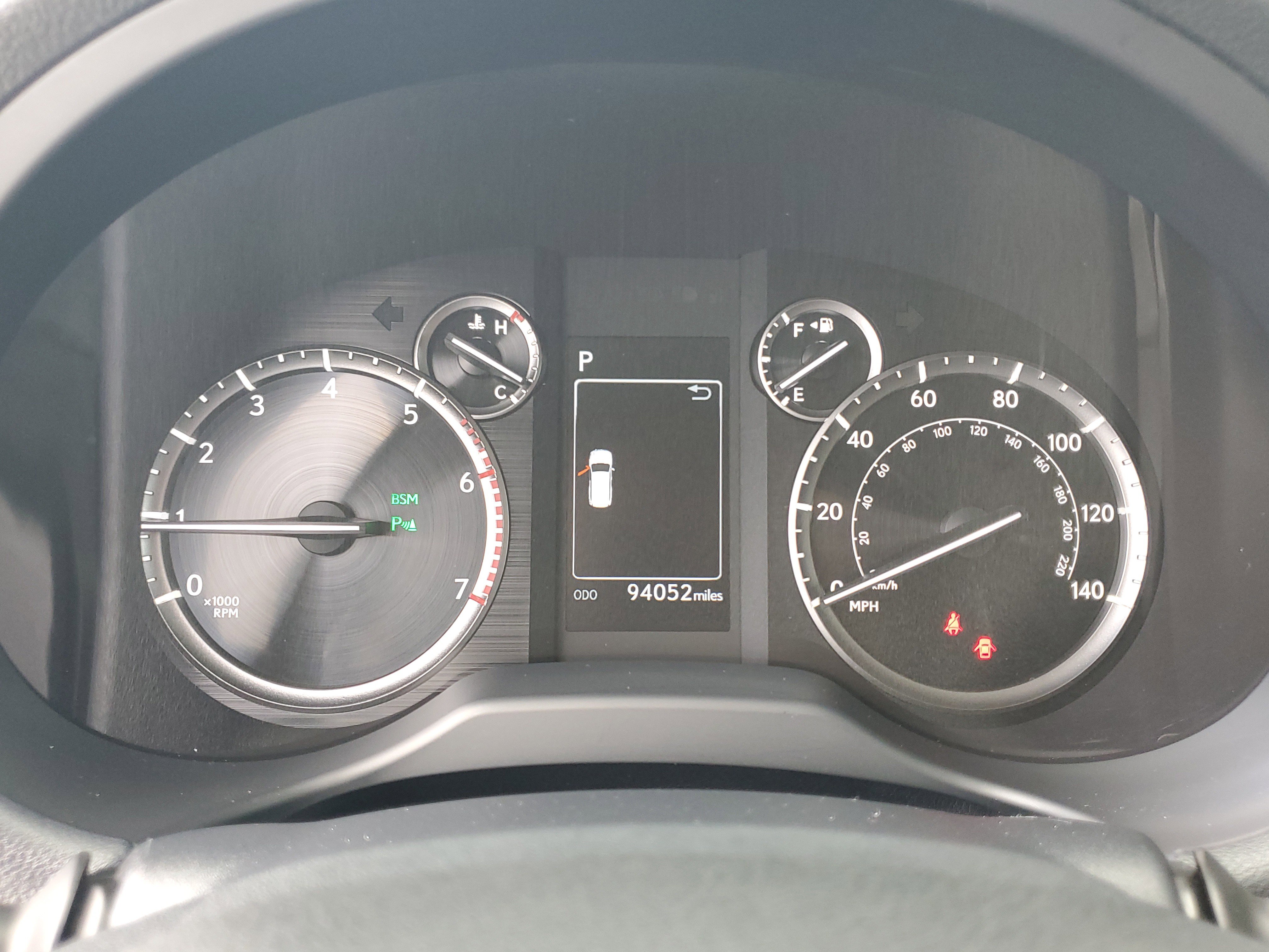 Used 2022 Lexus GX 460 Premium w/ Accessory Package image 37