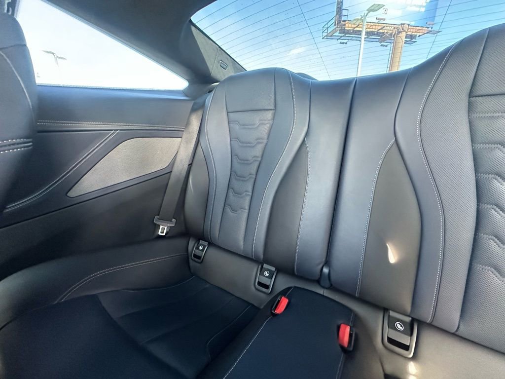 Used 2019 BMW M850i xDrive Coupe w/ Comfort Seating Package image 22