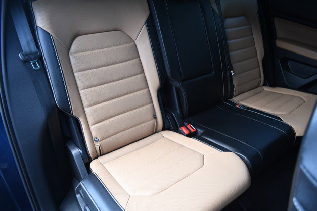 Used 2023 Volkswagen Atlas Cross Sport SEL Premium R-Line image 29