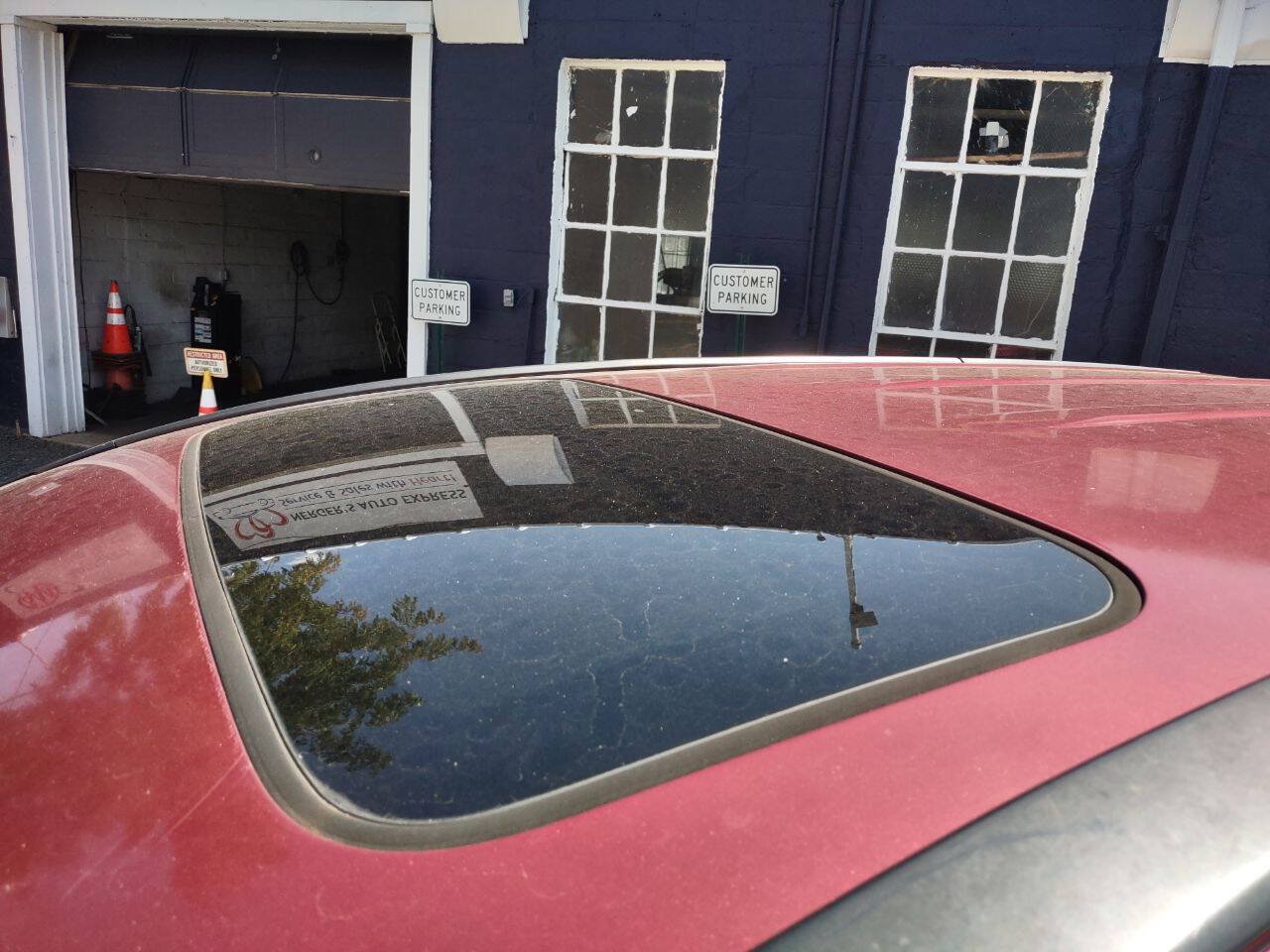 Used 2011 Honda CR-V EX-L image 5