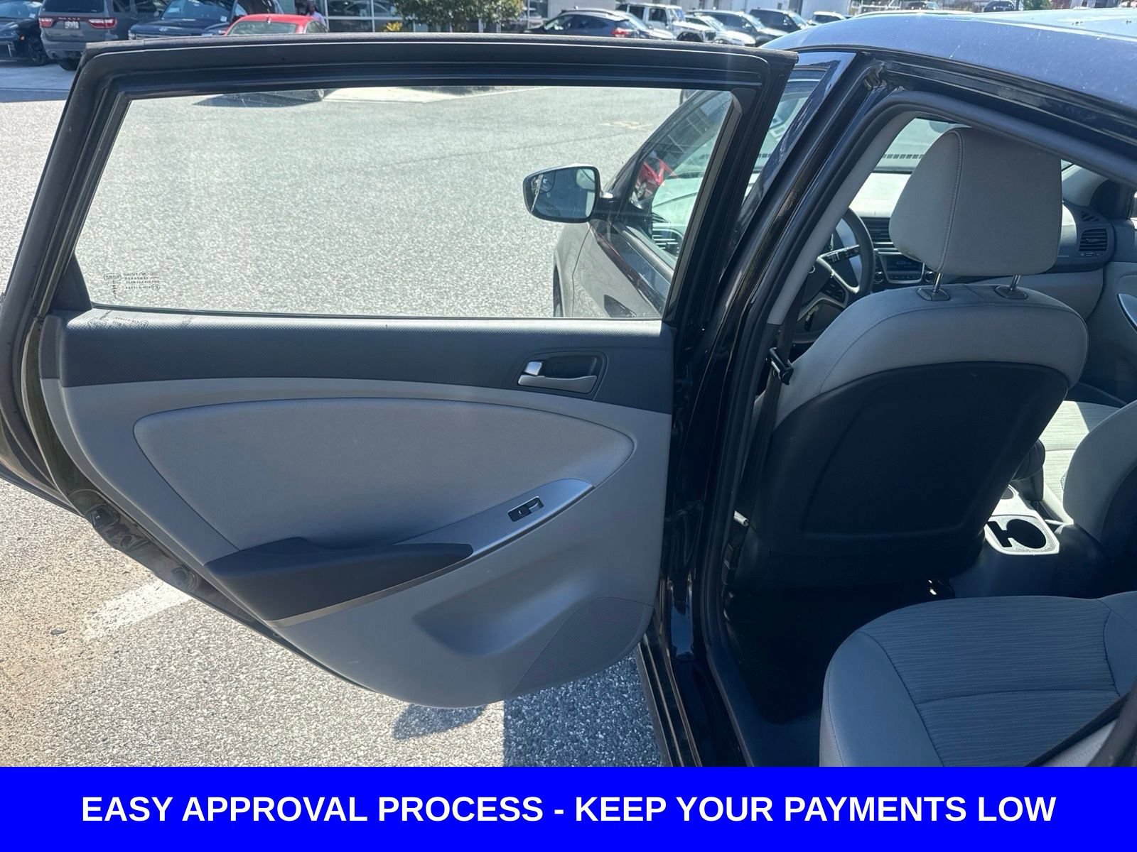 Used 2016 Hyundai Accent SE FWD image 15