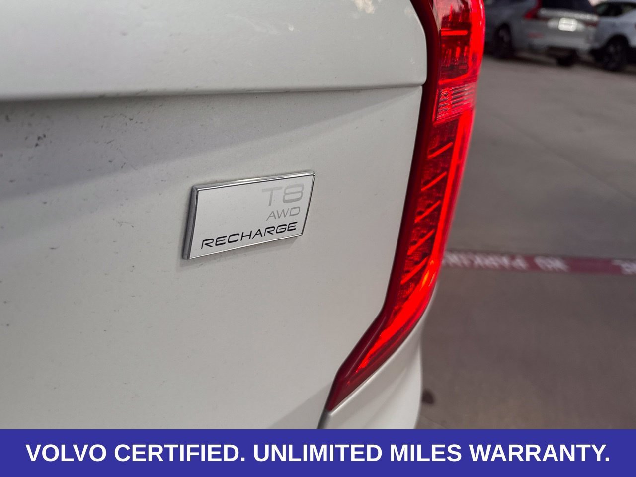 Certified 2024 Volvo XC90 T8 Ultimate w/ Protection Package Premier AWD/4WD image 18
