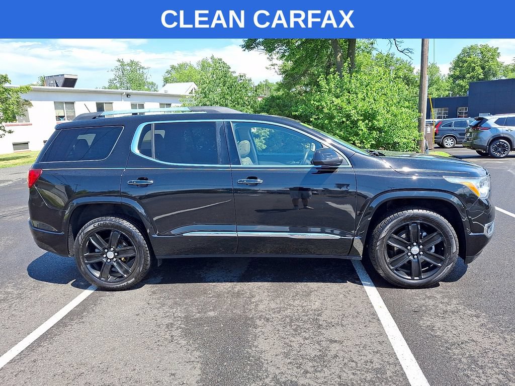 Used 2017 GMC Acadia Denali w/ Technology Package FWD image 7
