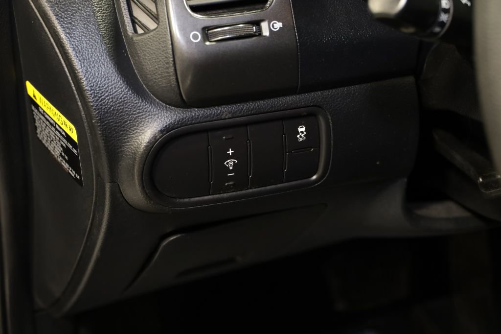 Used 2018 Kia Forte LX w/ LX Rear Camera Package image 21