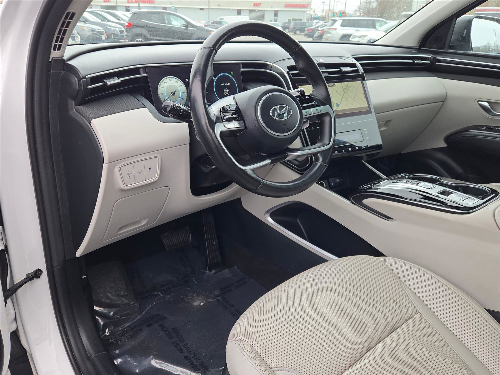 Used 2024 Hyundai Tucson Limited image 25