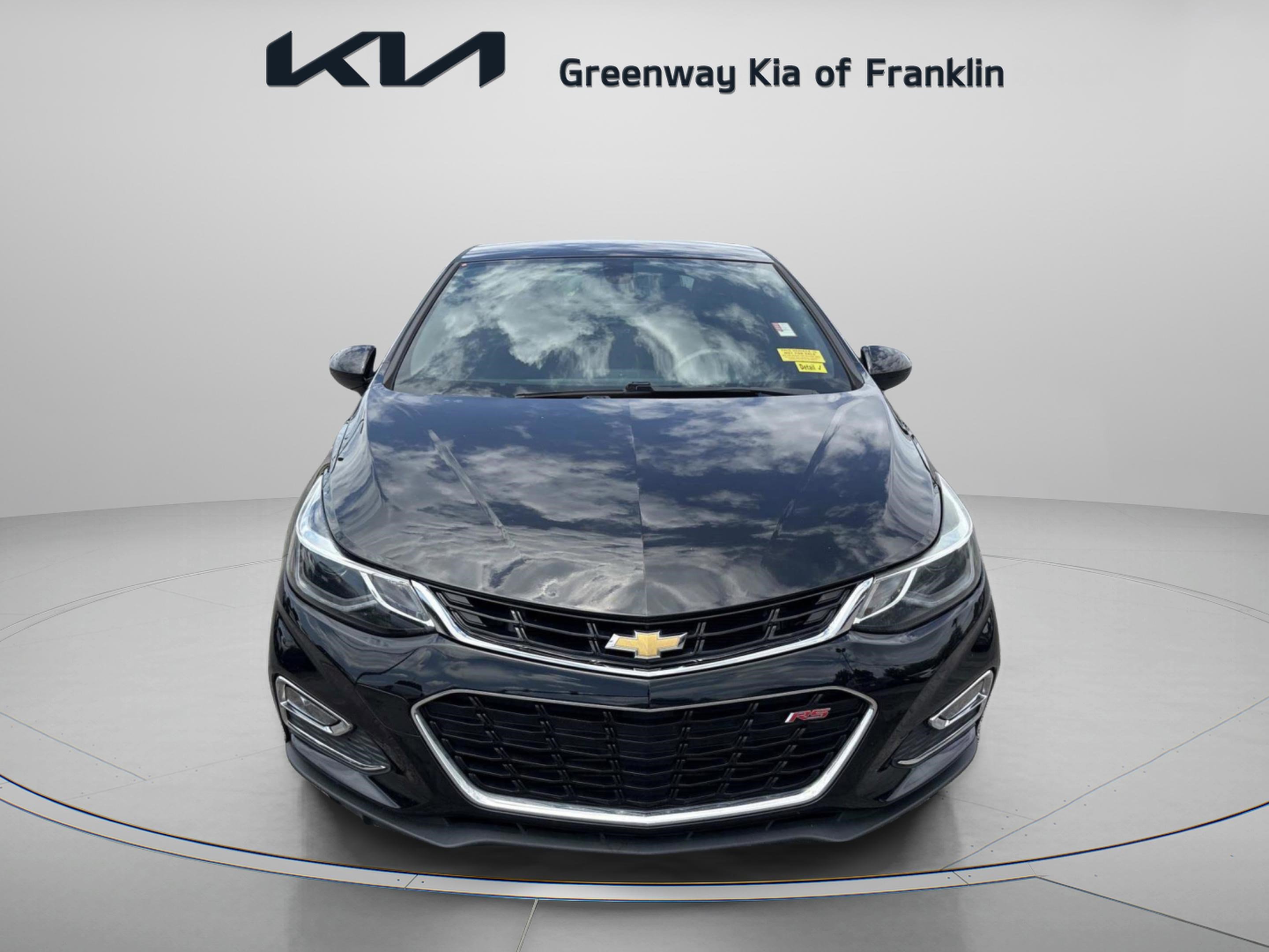 Used 2018 Chevrolet Cruze LT w/ Convenience Package FWD video 2