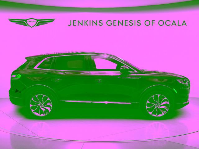 Used 2023 Lincoln Nautilus Reserve w/ Equipment Group 201A AWD/4WD image 2