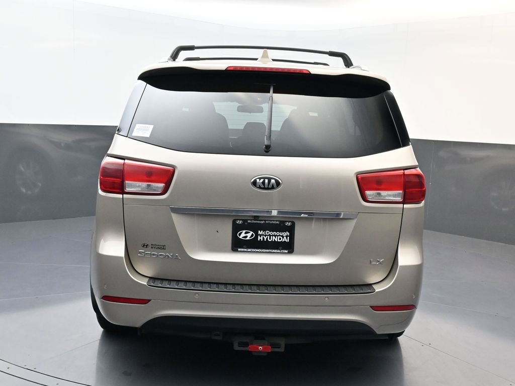 Used 2016 Kia Sedona LX w/ LX Convenience Package FWD image 7