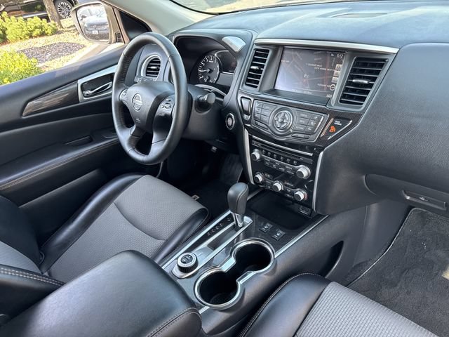 Used 2019 Nissan Pathfinder SV w/ Rock Creek Edition AWD/4WD image 32